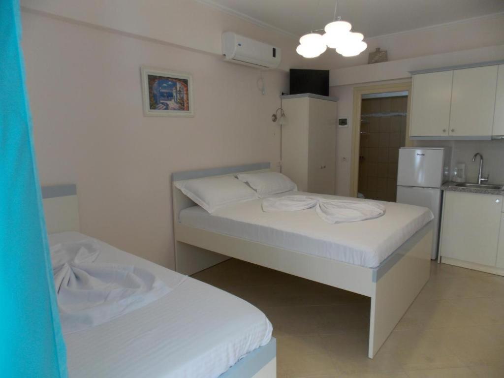 Amber Apartments Sarande Exterior photo